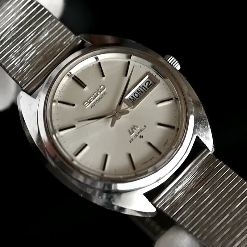 SEIKO LORDMATIC 男士腕表 23宝石 银色表盘 自动上链 Automatic Date Ref.5606-7150 手表 古董表 - 男表/中性表 - 不锈钢 银色