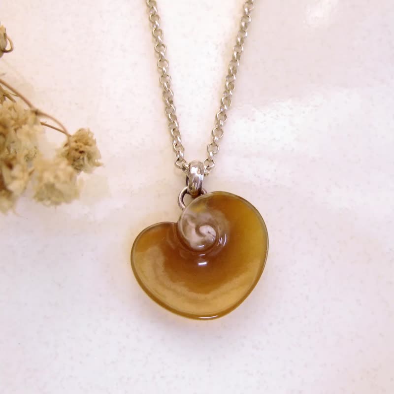 玉坠 简洁古典 如意心 红玉髓/双面皆可配戴/ - 项链 - 玉石 橘色