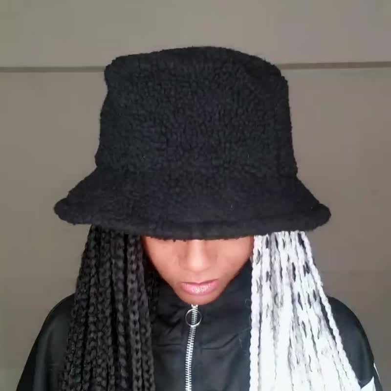 轻盈保暖羔羊绒有机棉渔夫帽 - 帽子 - 棉 卡其色