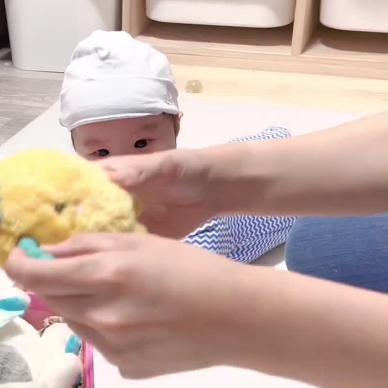 【定制】大富大贵-安抚娃娃+万用巾+手摇铃+咬手手满月礼弥月礼盒 - 玩具/玩偶 - 其他材质 黄色