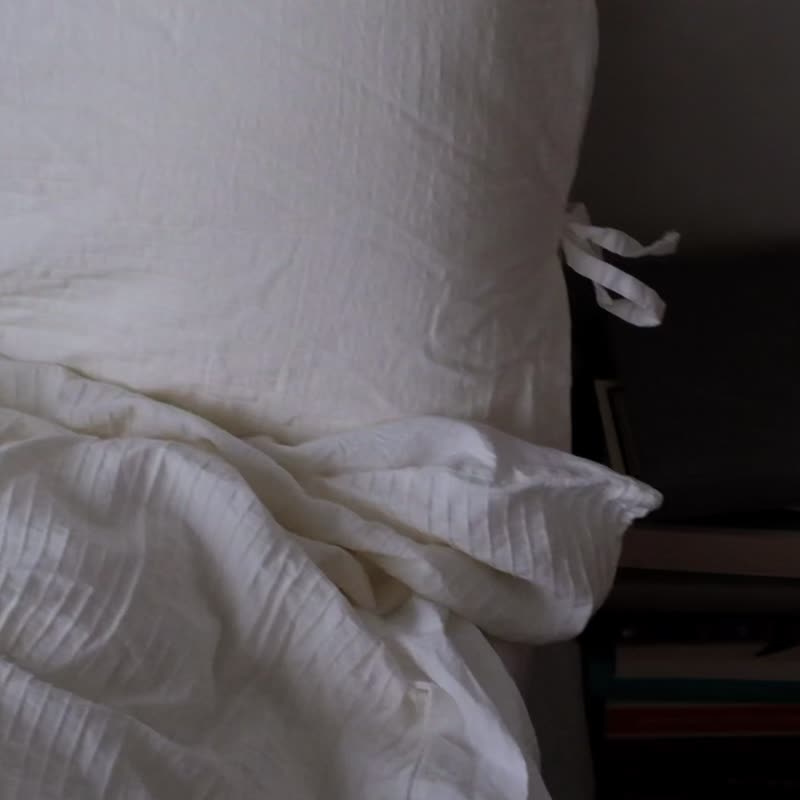 Cotton 棉 | 五感系列香氛蜡烛300g - 蜡烛/烛台 - 陶 白色