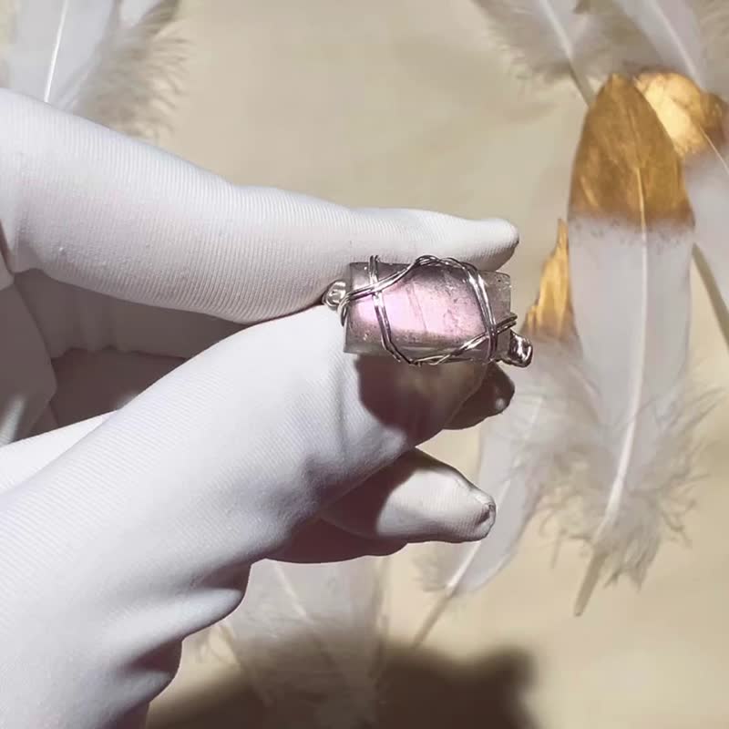 纯手工纯银绕线制作粉紫色彩色l拉长石开口戒指 - 戒指 - 宝石 多色
