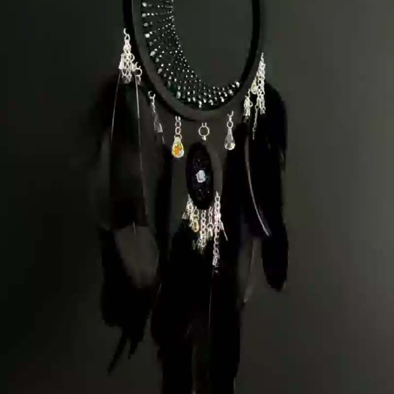 Whimsigoth Black Crescent Moon Dreamcatcher - Handmade เครื่องดักฝัน - 墙贴/壁贴 - 玻璃 黑色