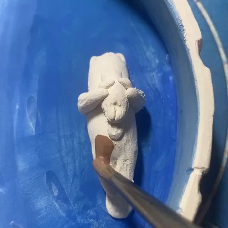 【最终贩售-3/31绝版下架】手作盘子礼盒-海獭母子海中悠游(大盘) - 盘子/餐盘/盘架 - 瓷 蓝色