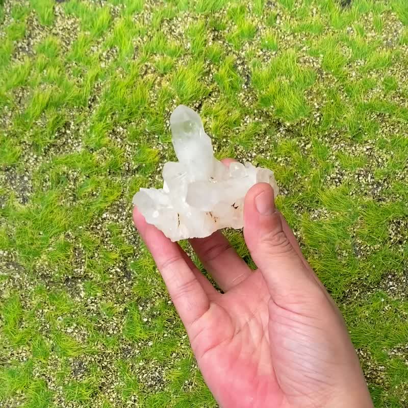 天然彩虹菠萝白水晶簇 开运 可消磁晶石手链 快速出货 入厝礼物 - 摆饰 - 水晶 白色