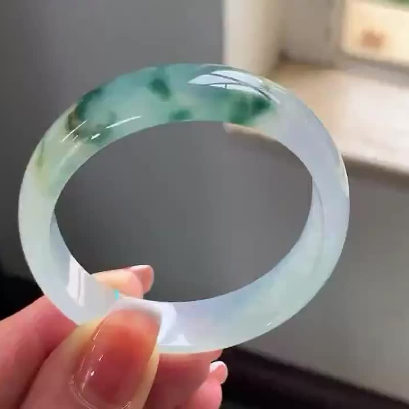 冰种翡翠天然翡翠玉镯A玉手镯 玉鈪 • 冰种飘花翡翠贵妃镯 - 手链/手环 - 玉石 绿色