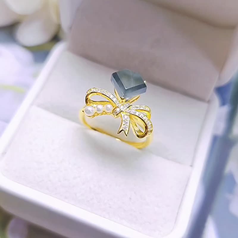 |包赚|A货翡翠冰玻蓝钻石切割面9mm纯银镀18k蝴蝶结戒指 - 戒指 - 玉石 