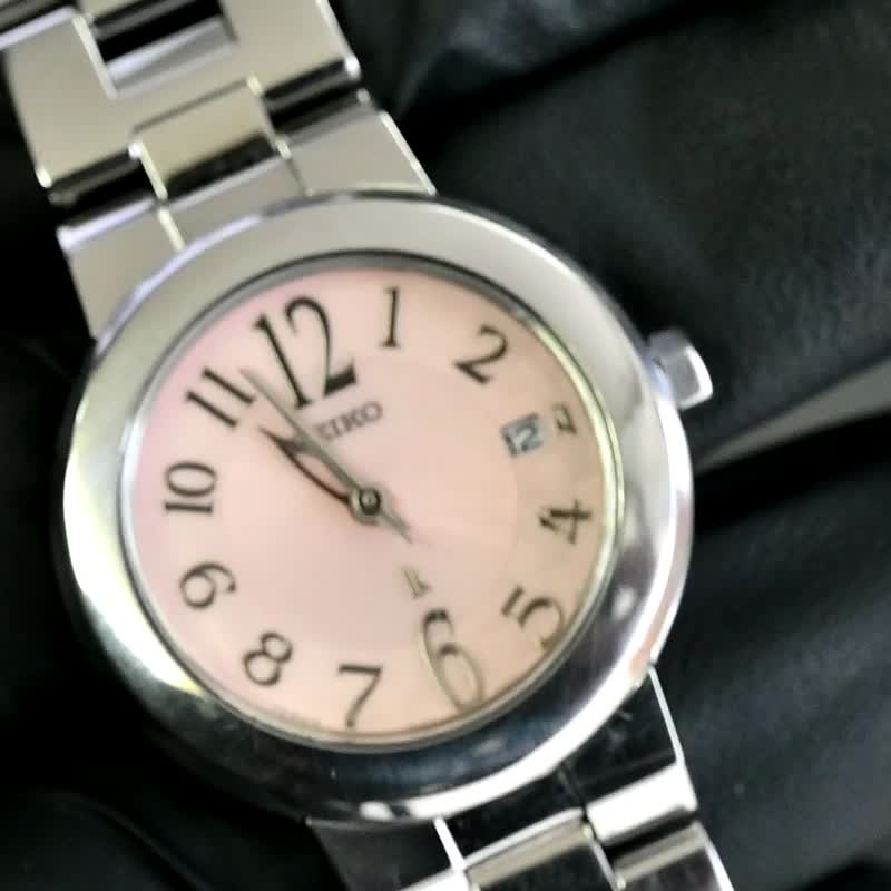 包邮 SEIKO LUKIA 女士手表石英 26 毫米浅粉色 Ref.7N82-0CN0 手表古董手表复古手表日本直销 - 女表 - 不锈钢 粉红色