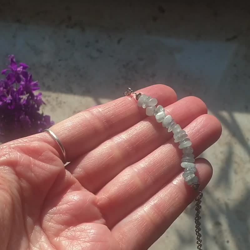 Raw Aquamarine bracelet, 925 silver, Pisces Crystal, Aquarius birthstone - 手链/手环 - 宝石 蓝色