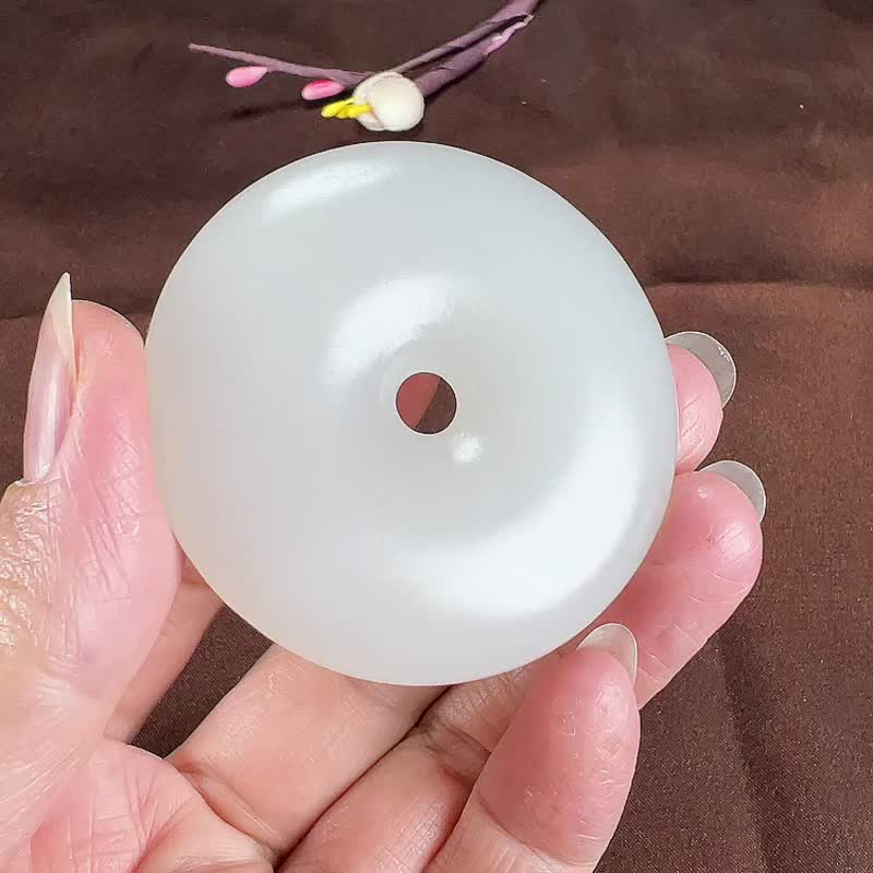 秒杀价 天然新疆和田玉羊脂玉平安扣面包圈吊坠 玉质细腻油润 - 手链/手环 - 玉石 