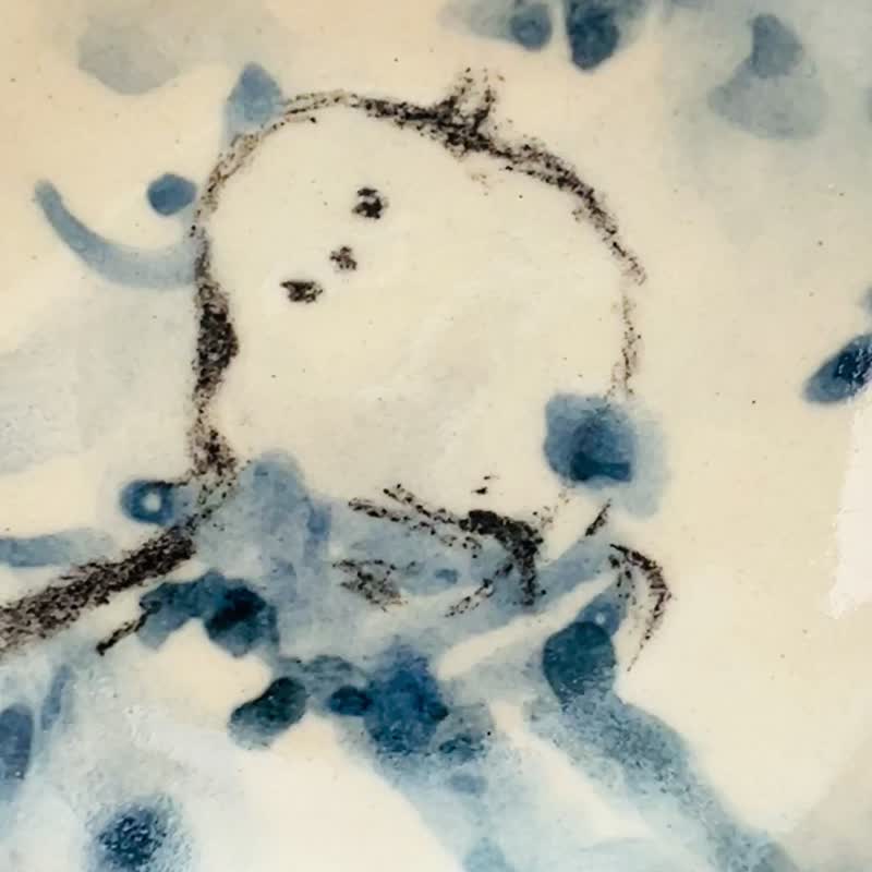 雾中雪精灵  釉下青花彩绘陶 9.7 x 9.7 x 2 cm - 盘子/餐盘/盘架 - 陶 
