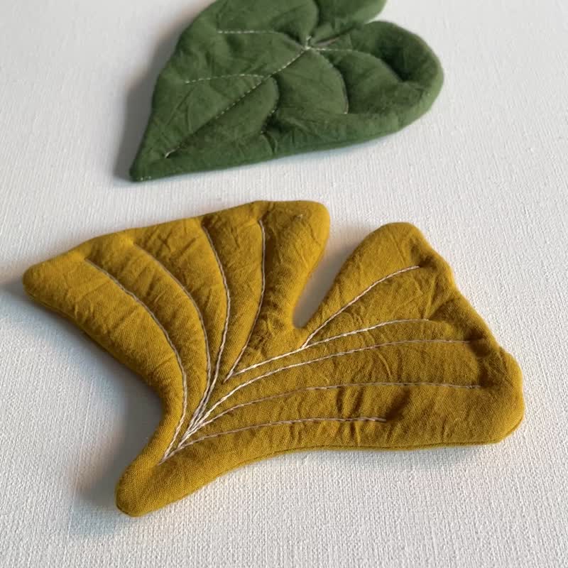 观叶植物刺绣杯垫材料包 全程影片教学 银杏 锦缎 山乌龟3入 - 编织/刺绣/羊毛毡/裁缝 - 棉．麻 绿色