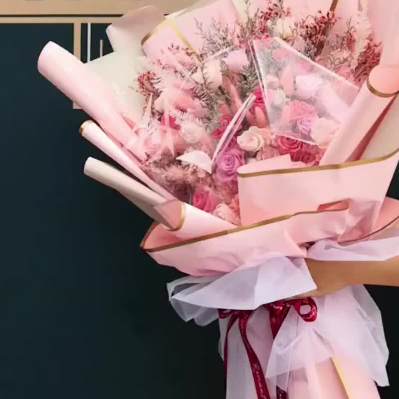 跟人一样大 花束 超大花束 巨大花束 永生玫瑰 求婚花束 干燥花 - 干燥花/捧花 - 植物．花 多色