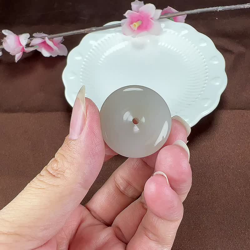 秒杀价  天然新疆和田玉藕粉色平安扣面包圈吊坠 - 吊饰 - 玉石 