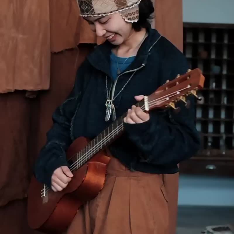 靛藍色 做舊復古毛邊短款拉鏈衛衣 超長袖設計上衣瑜伽休閑外套 - 女装休闲/机能外套 - 棉 蓝色