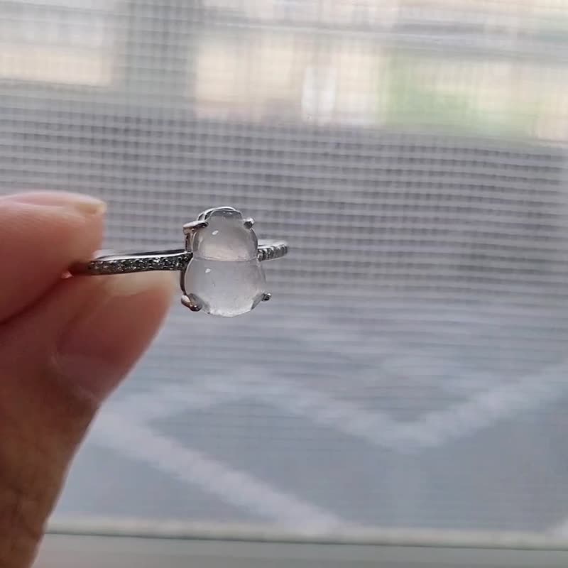 【亲翠】天然翡翠 高冰白木那雪花棉饱满葫芦925银镶锆石钻戒 - 戒指 - 玉石 白色