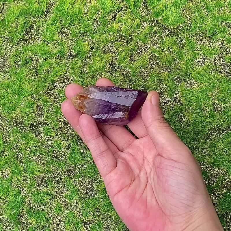 能量矿石-紫晶骨干 紫水晶 疗愈 避邪化煞 吸收负能量 快速出货 - 摆饰 - 水晶 紫色