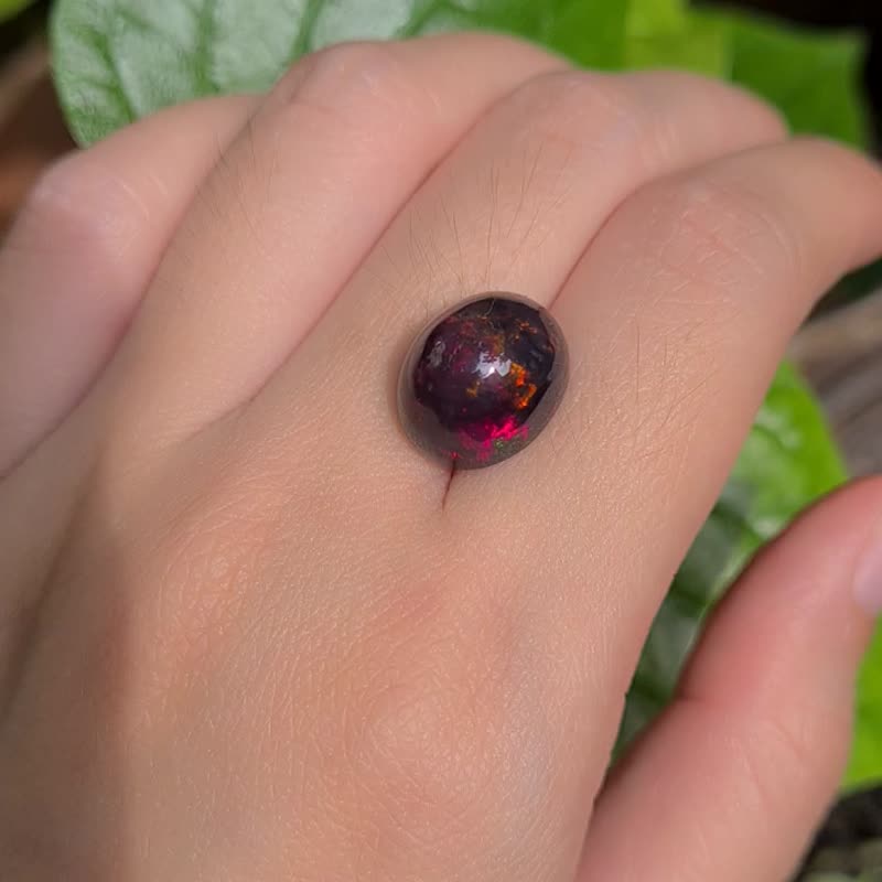 天然黑色埃塞俄比亚蛋白石尺寸 11×13×9 毫米重 7.50 克拉 - 金工/饰品 - 宝石 黑色