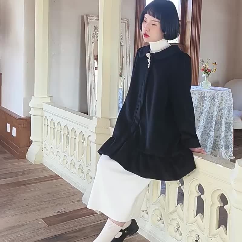黑色 含胸針 法式復古少女甜美黑色毛呢外套 荷葉邊中長款上裝 - 女装休闲/机能外套 - 羊毛 黑色
