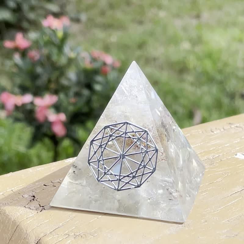 【蛋白石+超级七+灰月亮石】奥根能量塔Orgonite (6cm/5cm/4cm) - 摆饰 - 水晶 