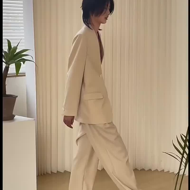 黑色 3色 羊毛中性纯色极简一粒扣无领西装 简约大气宽松廓形外套 - 女装西装外套/风衣 - 羊毛 黑色