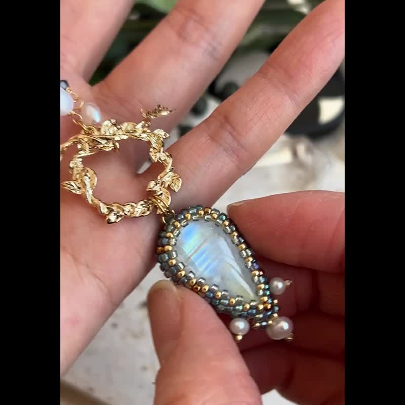 彩虹月亮石 玻璃米珠x天然石 串珠吊坠 配 宝石链 - 项链 - 水晶 蓝色