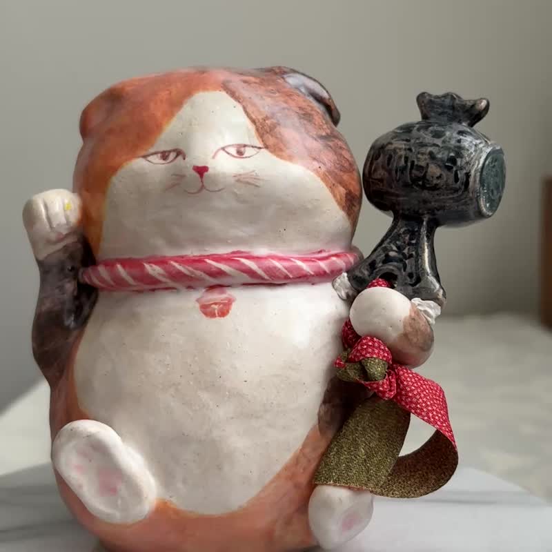 祈福的花猫  H12.6 cm 手捏陶 - 玩偶/公仔 - 陶 
