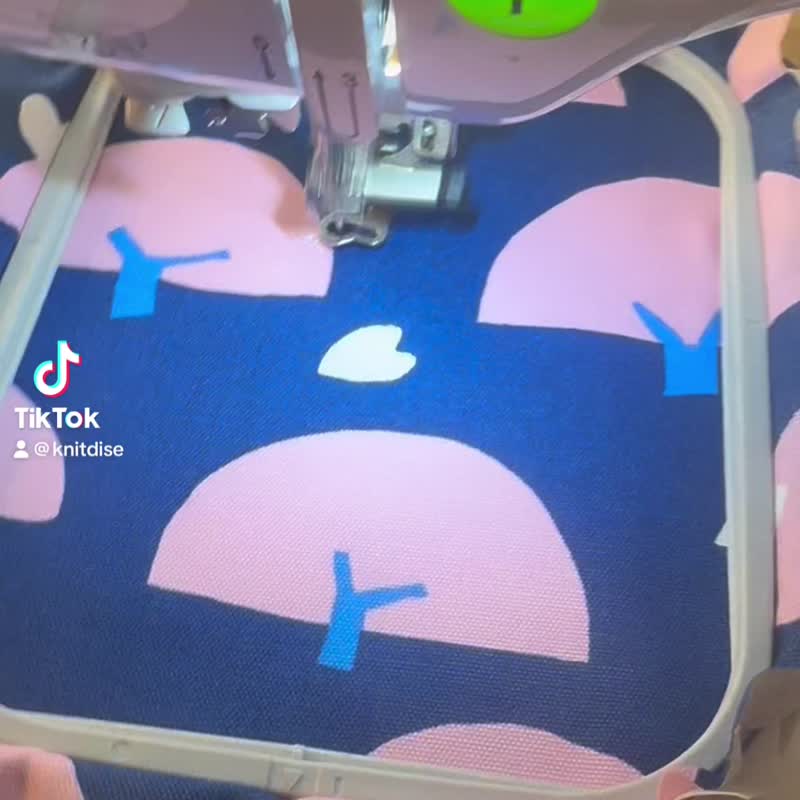 彩蛋邦妮-中型束口袋 - 束口袋双肩包 - 棉．麻 