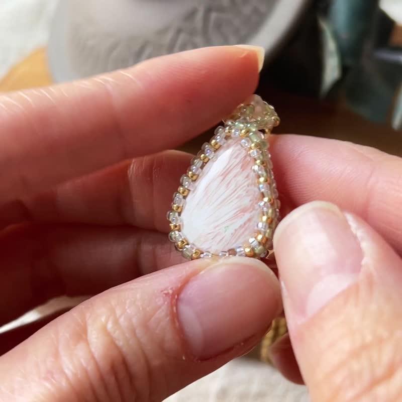 钙沸石 玻璃米珠x天然石 小巧 串珠吊坠 配宝石链 - 项链 - 水晶 粉红色