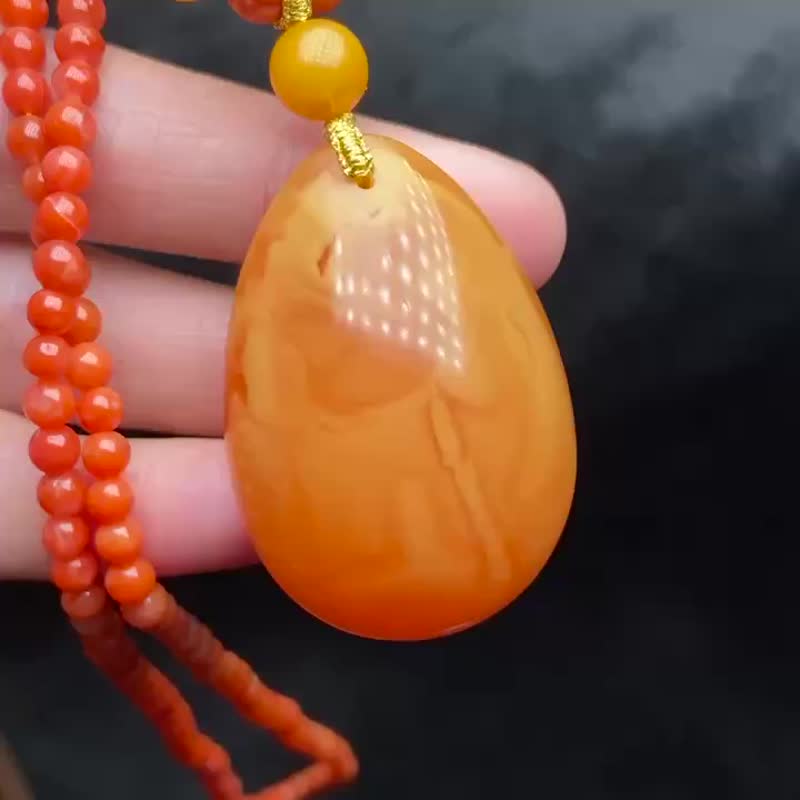 天然俄料老蜡鸡油红水滴吊坠  饱满圆润 - 项链 - 宝石 