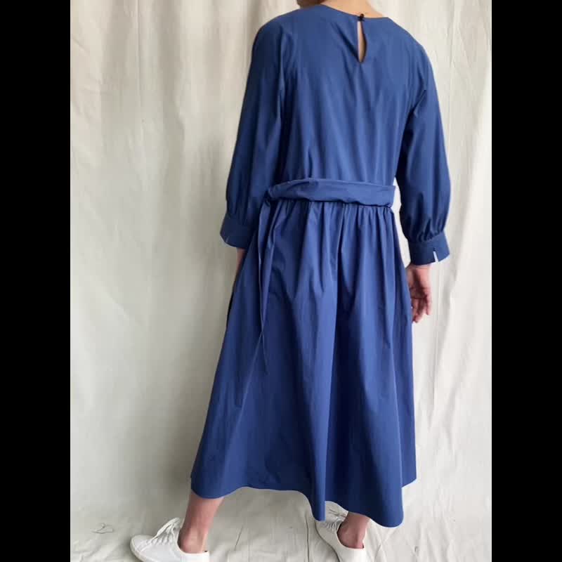 洗水蓝多褶皱洋装 顯瘦腰帶連衣裙 - 洋装/连衣裙 - 棉．麻 蓝色