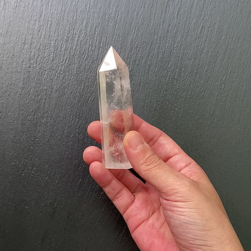 天然冰透彩虹带彩白水晶能量柱 冥想 净化 风水摆件 快速出货 - 摆饰 - 水晶 多色