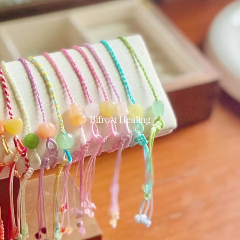 弥雅手作丨月老红绳平安绳丨掌心传到绳结的温度丨编织手绳 - 手链/手环 - 棉．麻 红色