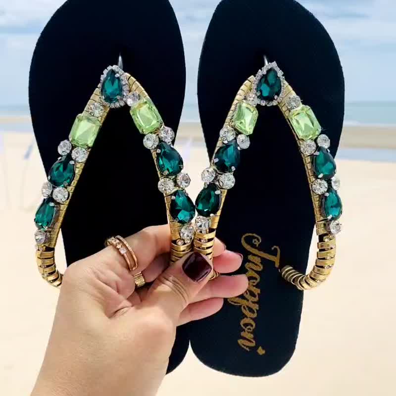 Jeweled Flip Flops Bling Flip Flops Black Rhinestone Sandals Beach Sandals Shoes - 拖鞋 - 其他材质 黑色