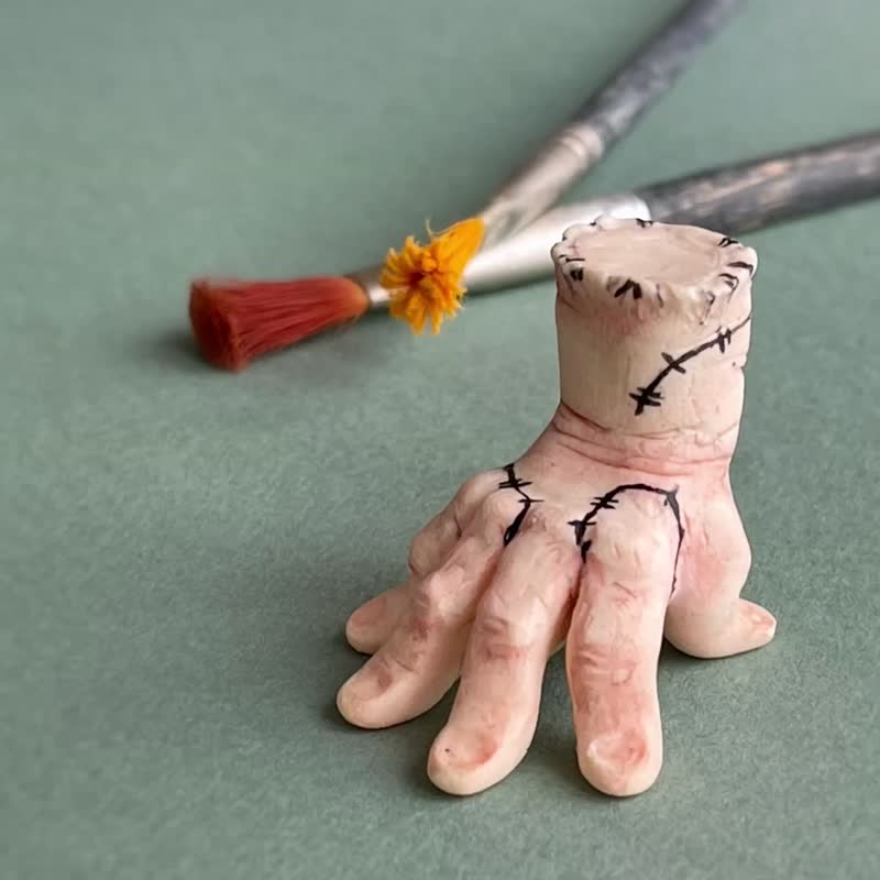 Decor for a dollhouse and dolls in the style of the Addams family - 玩偶/公仔 - 其他材质 多色