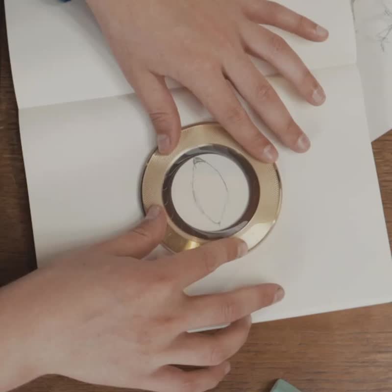 【现货优惠】英国Makers Cabinet IRIS 古典画圆板 - 其他 - 其他金属 金色