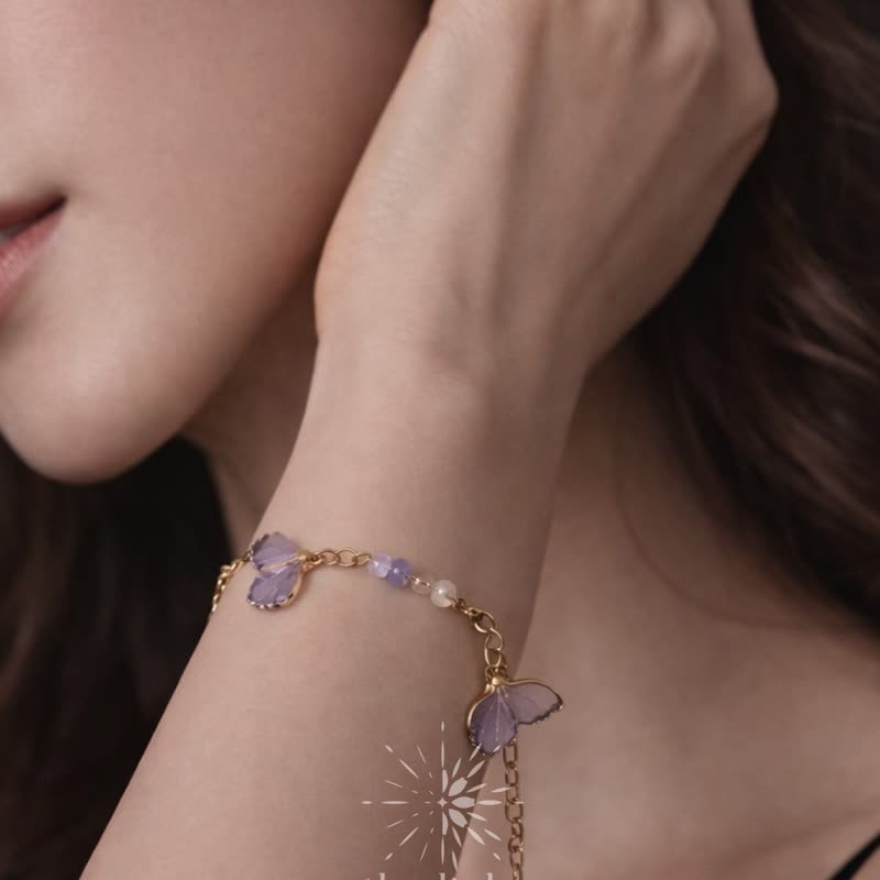 绽放之时 / 小 芙 蝶 / 坦桑石x月光石 / 手工原创设计手链 - 手链/手环 - 树脂 紫色