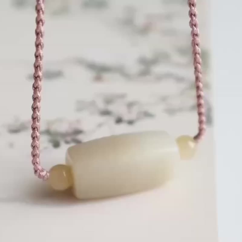 天然和田玉桶珠锁骨链 玉质细腻 纯手工雕刻 精致可爱纯手工编织 - 项链 - 玉石 