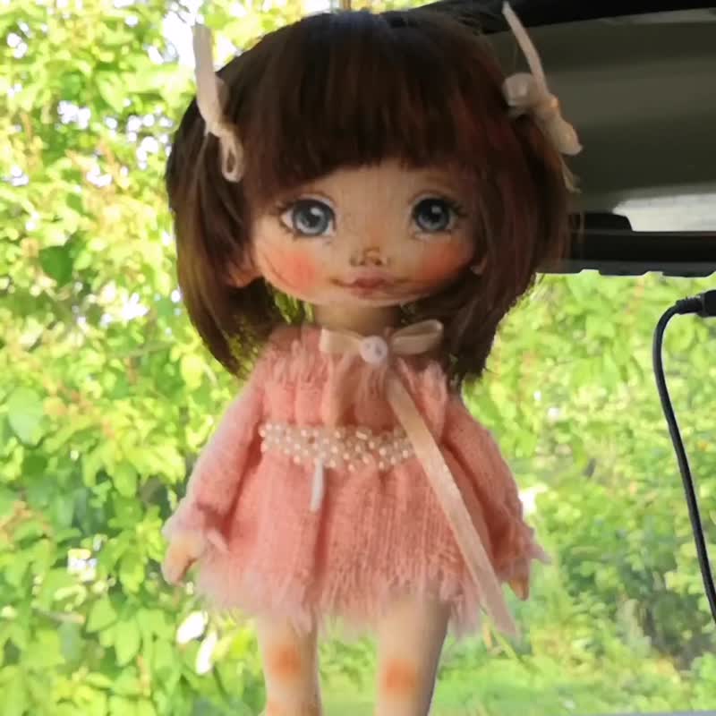 Small art doll handmade.Tiny rag doll handmade - 玩偶/公仔 - 棉．麻 