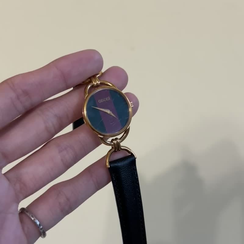 古董Gucci 60002L经典红绿表盘马蹄扣小金表 - 女表 - 其他材质 多色