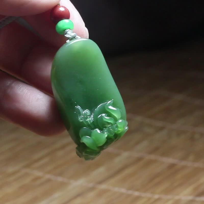 【一品青莲】天然碧玉玉坠/蜻蜓吊坠/荷花挂件/寓意吉祥美好 好运 - 项链 - 玉石 绿色