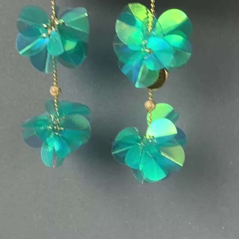 2WAY一零四绣球花-耳针 - 耳环/耳夹 - 玻璃 绿色