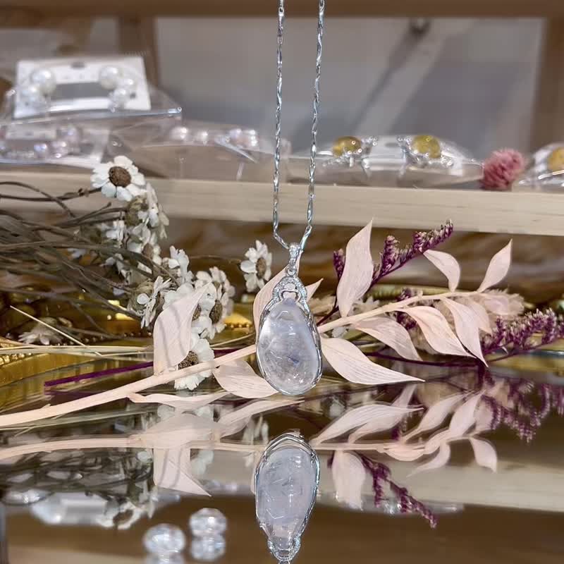 C款轻奢闪钻精工蓝线石项链 助摆脱负面思想增强表达自我 - 项链 - 水晶 蓝色