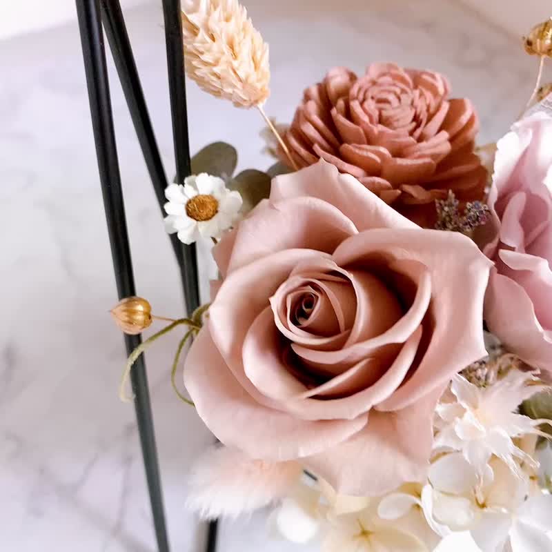 永生花 干燥花 开幕 美甲 入厝  荣升 开业 新婚 美业 纪念日 - 干燥花/捧花 - 植物．花 卡其色