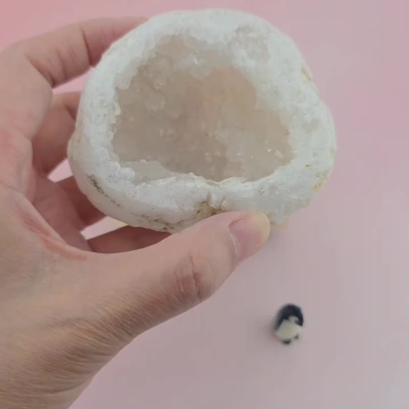 企鹅入住中 ///摩洛哥天然晶洞 - 其他 - 水晶 