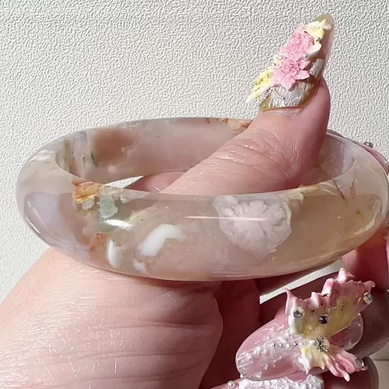 樱花玛瑙手镯 玛瑙手镯 成形花 桂花 黄花带绿 繁花 正圈54 - 手链/手环 - 玉石 