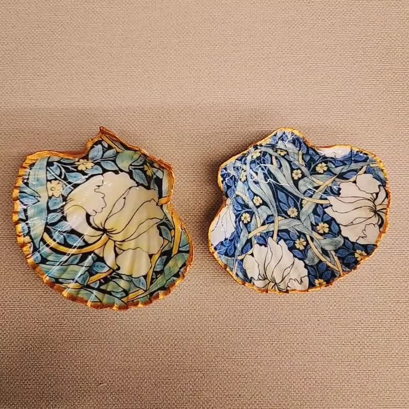贝壳戒指托盘, 威廉 莫里斯海贝小饰盘 - 耳环/耳夹 - 其他材质 金色
