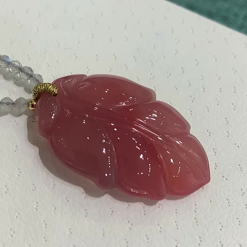 天然南红玛瑙树叶吊坠 锁骨链 颜色粉嫩水润  佩戴效果好 - 吊饰 - 水晶 