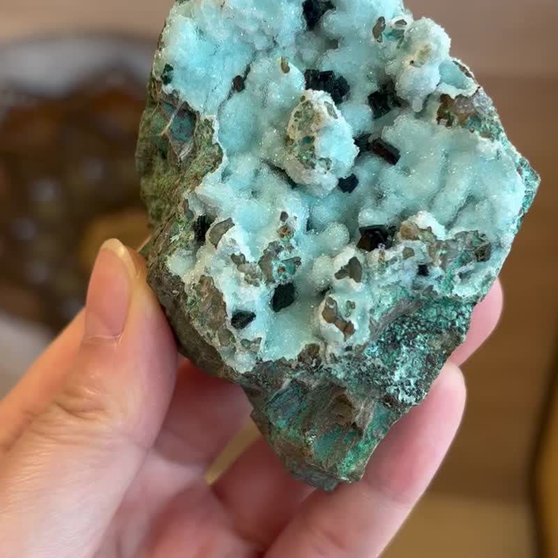 硅孔雀石 天然晶石 原石 原矿 身心健康 疗愈 身心灵 冥想 静心 - 摆饰 - 水晶 绿色