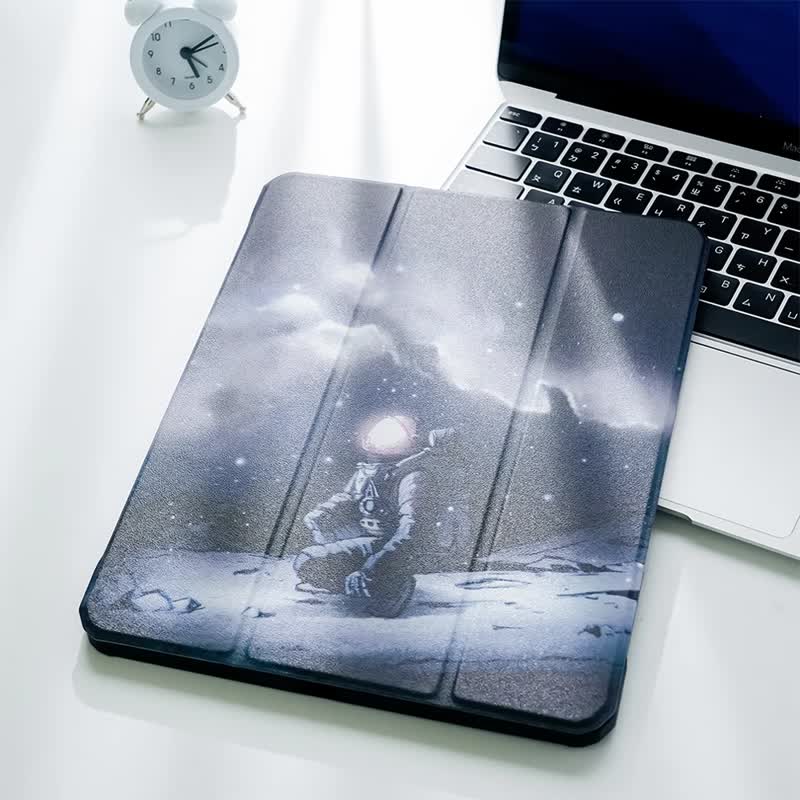 【限时特卖】iPad 插画家联名保护壳【小宇宙】右侧笔槽款 - 平板/电脑保护壳 - 其他材质 蓝色